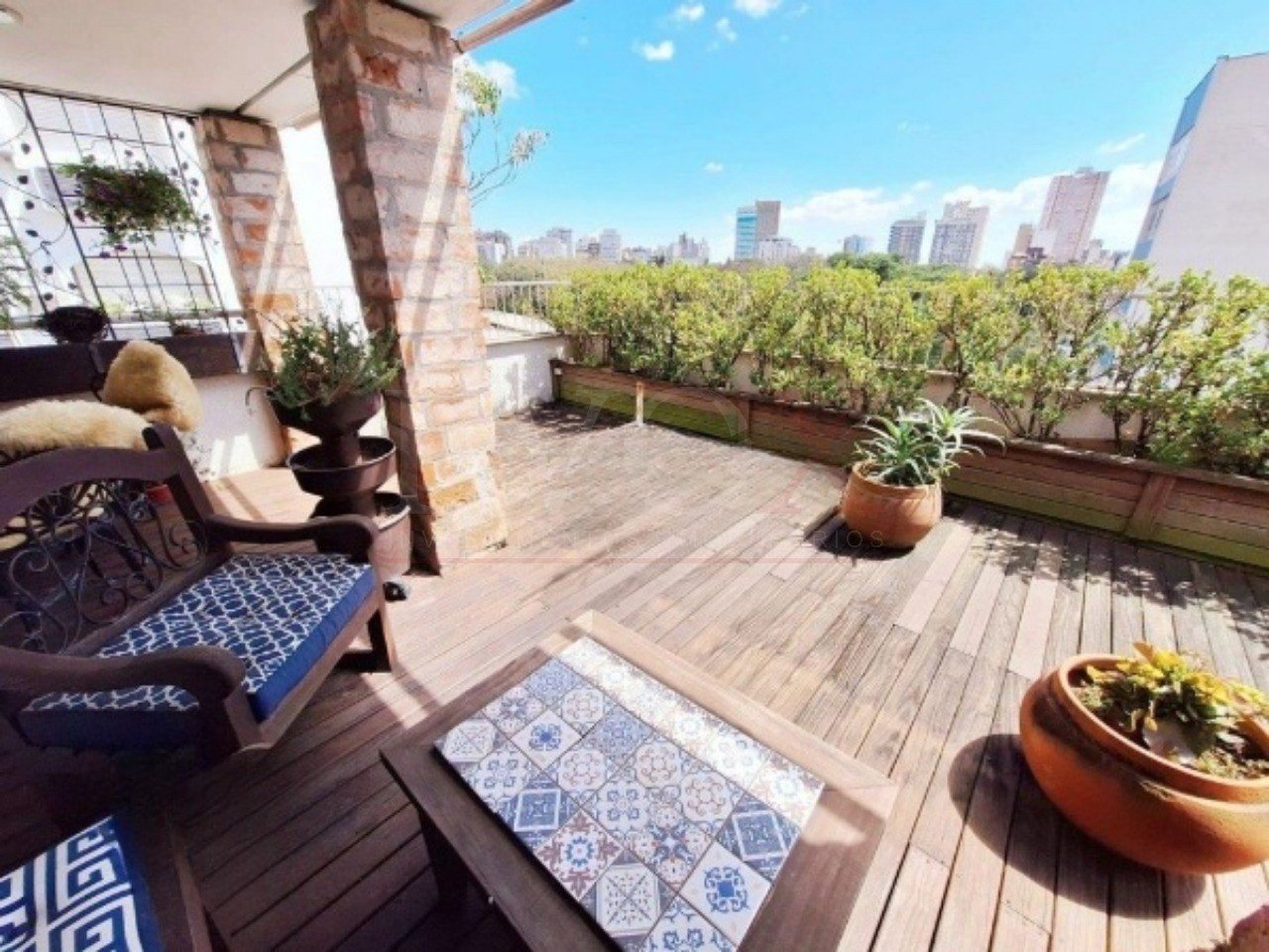 Cobertura Exclusiva com Terraço e Vista Panorâmica na Mostardeiro