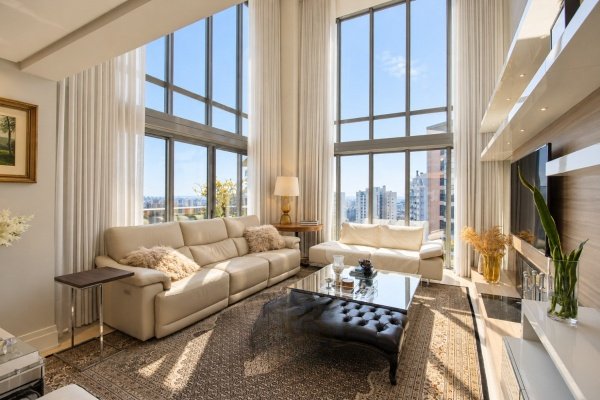 Apartamento de Alto Padrão no Vitra Jardim Europa | 244 m², 4 Suítes e Vista para o Parque Germânia